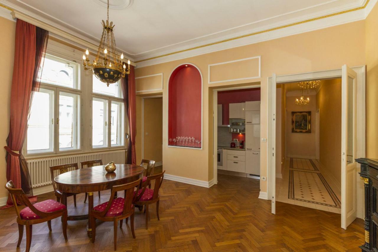 Filip'S Palace Luxurious Apartment Ljubljana Exterior photo